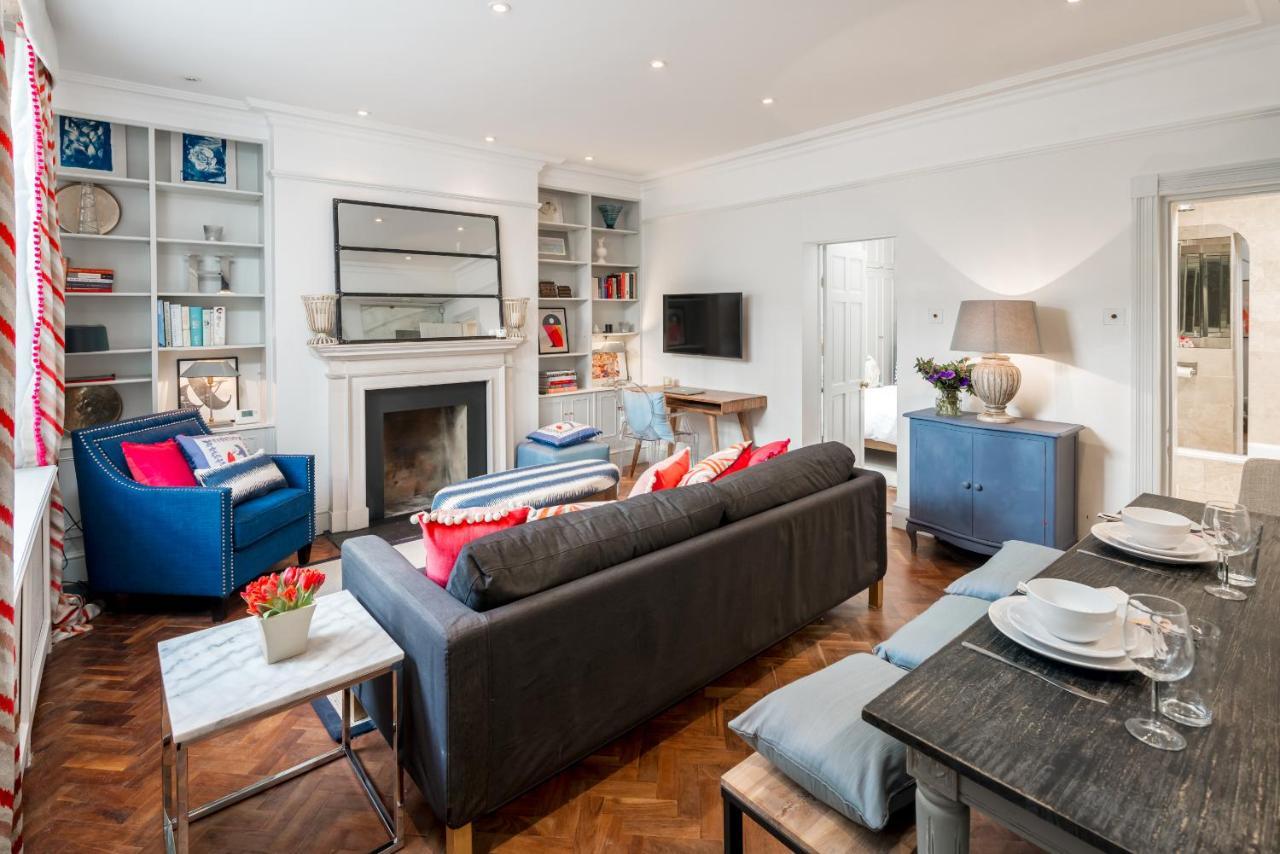 Appartamento Cozy Flat With Patio In The Heart Of Pimlico Londra Esterno foto