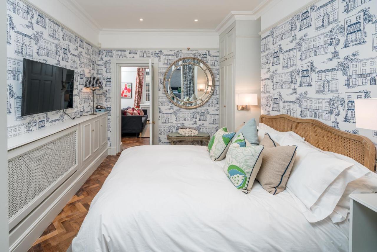 Appartamento Cozy Flat With Patio In The Heart Of Pimlico Londra Esterno foto