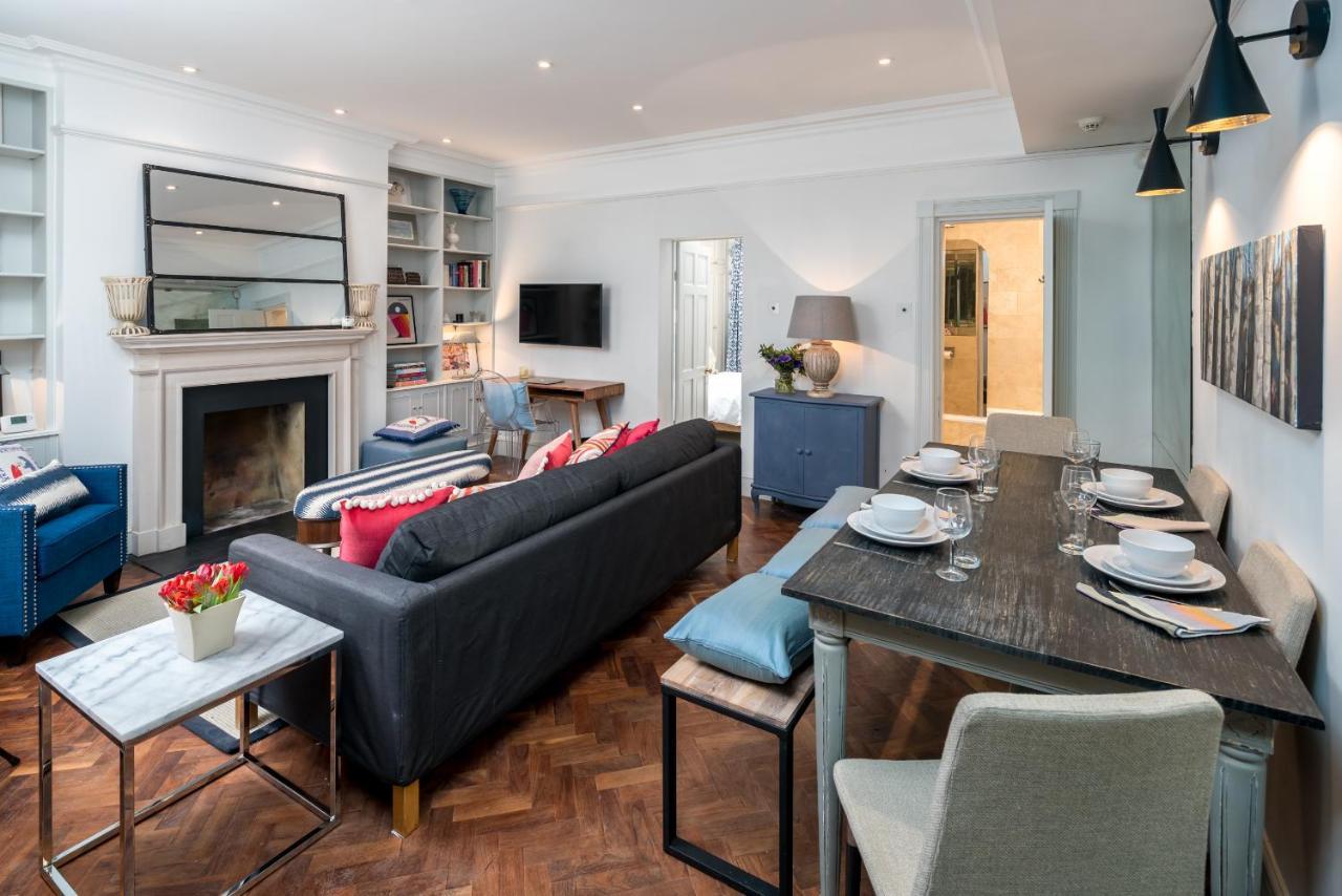 Appartamento Cozy Flat With Patio In The Heart Of Pimlico Londra Esterno foto