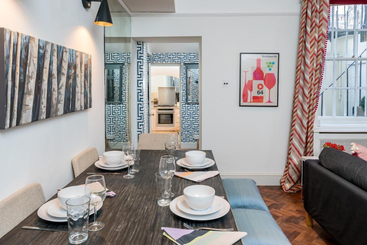 Appartamento Cozy Flat With Patio In The Heart Of Pimlico Londra Esterno foto